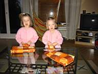 112-1208_IMG.JPG